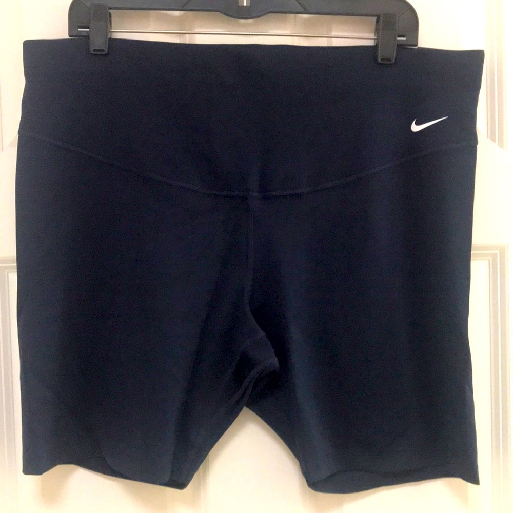 Nike Athletic/Athleisure Compression Shorts, NWT!